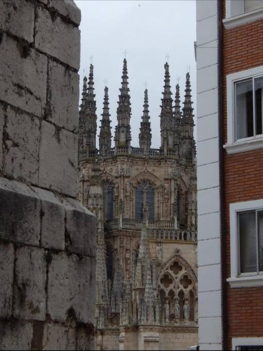 Precioso Estudio Junto A La Catedral Burgos Exterior photo