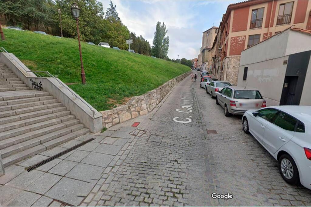 Precioso Estudio Junto A La Catedral Burgos Exterior photo